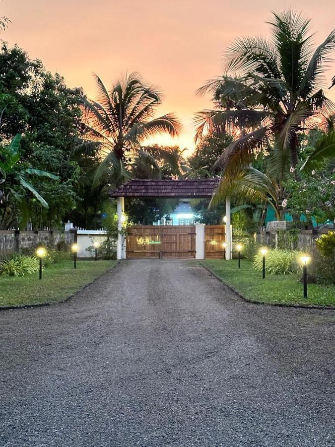 Babira Brookside Heritage Resort Kumarakom Extérieur photo