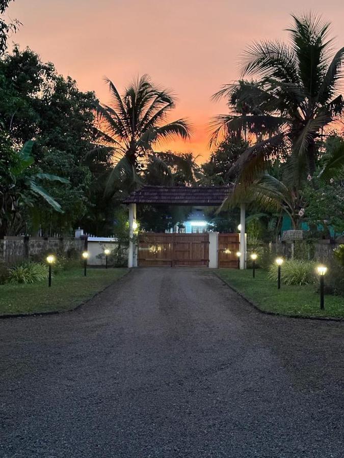Babira Brookside Heritage Resort Kumarakom Extérieur photo
