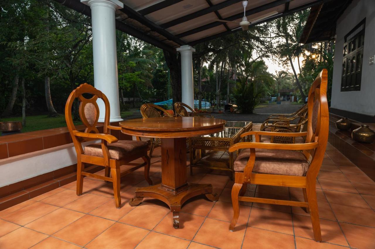 Babira Brookside Heritage Resort Kumarakom Extérieur photo
