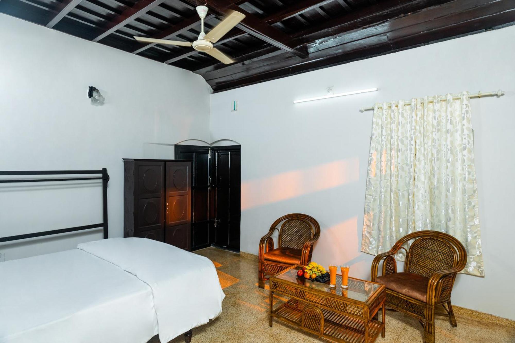 Babira Brookside Heritage Resort Kumarakom Extérieur photo