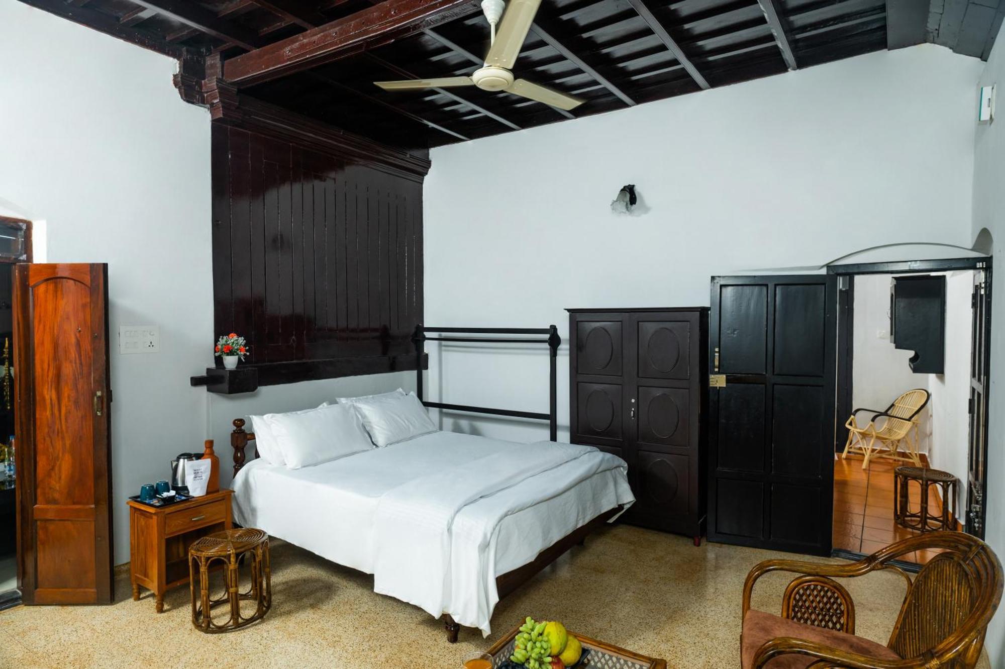 Babira Brookside Heritage Resort Kumarakom Extérieur photo