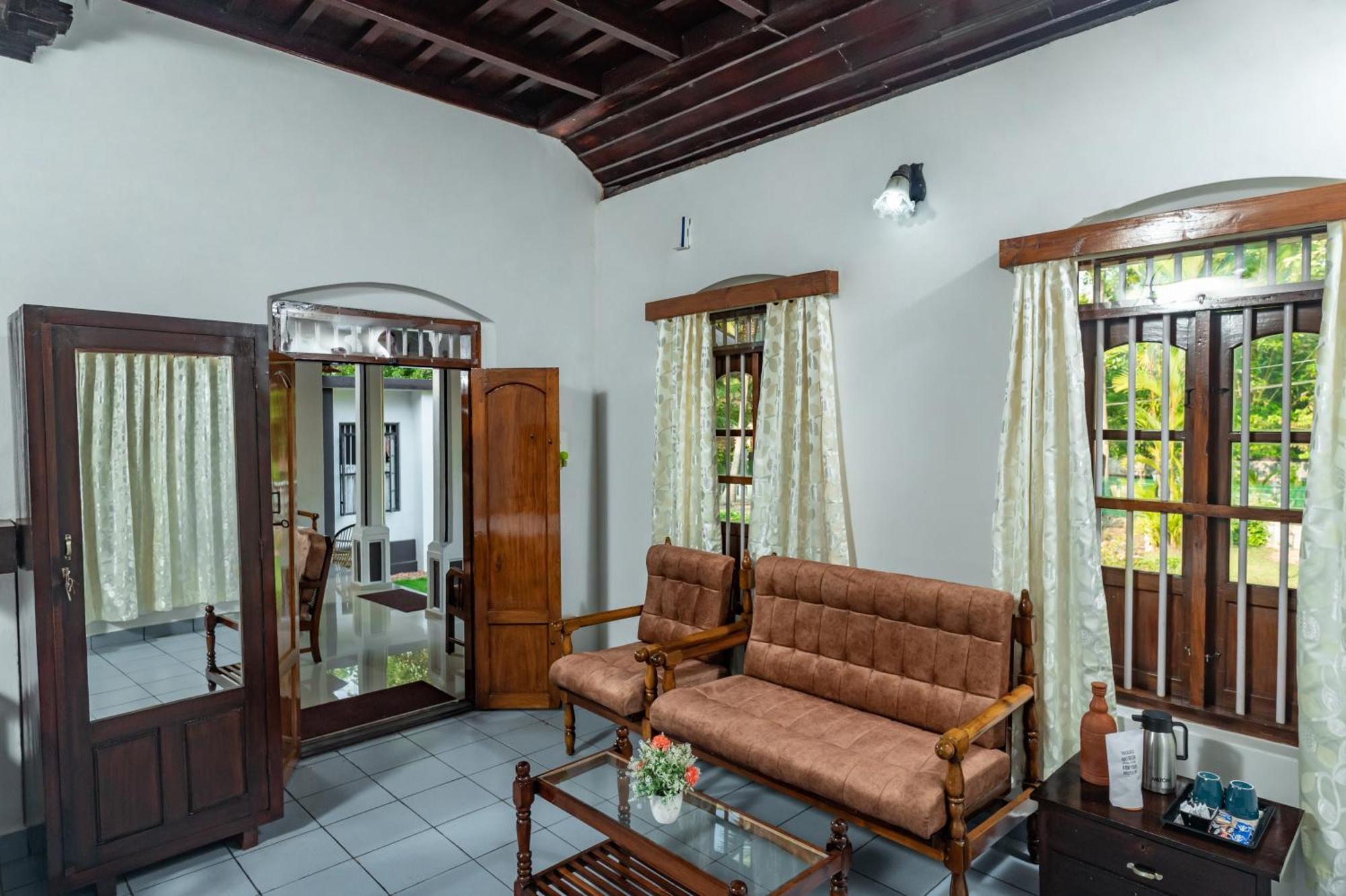 Babira Brookside Heritage Resort Kumarakom Extérieur photo
